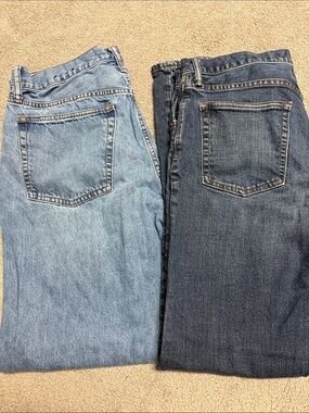 Men’s GAP Straight Denim Jeans in Dark Blue and Light Blue 33x34